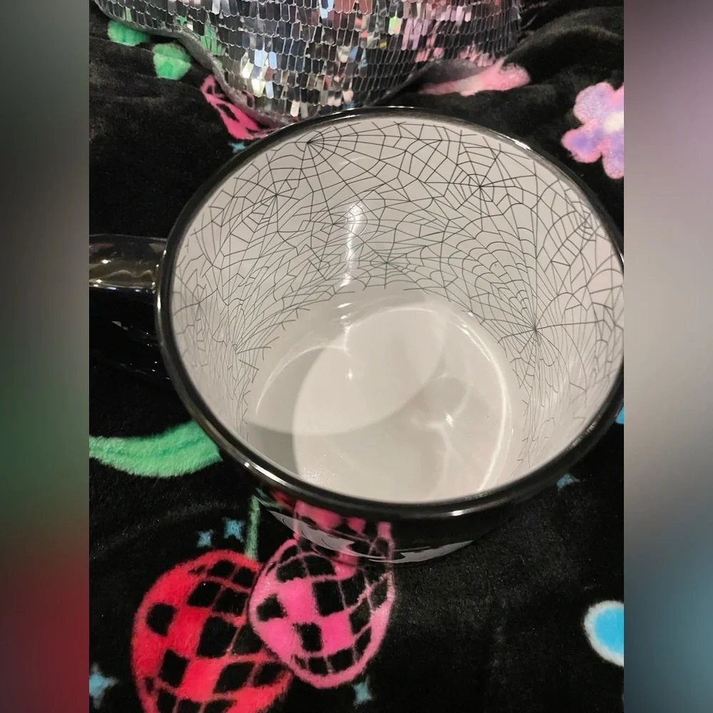 CHRISTIAN SIRIANO NWT White Iridescent Sequin Plush Ghost W/NEW Ghost Coffee Mug